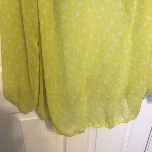 Lane Bryant Yellow Polka Dot Semi-Sheer Long Sleeve Blouse Sz 18/20 - Picture 5 of 8